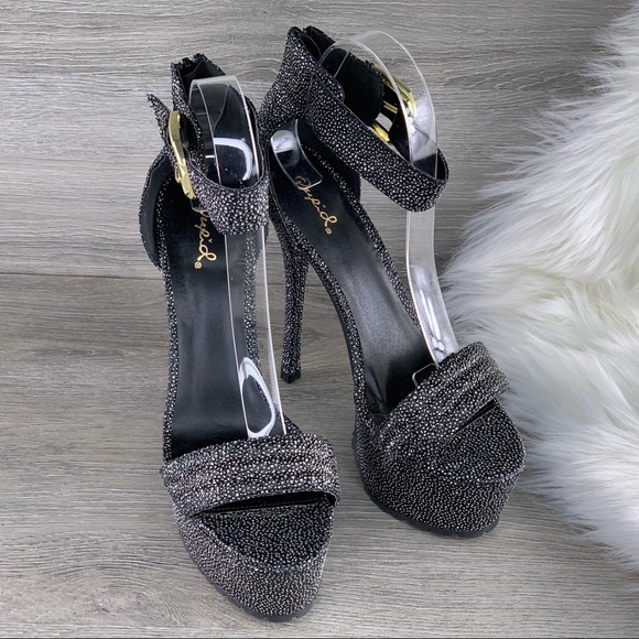 Qupid Platform Ankle Strap Open Toe Heel Size 8 - Picture 1 of 8